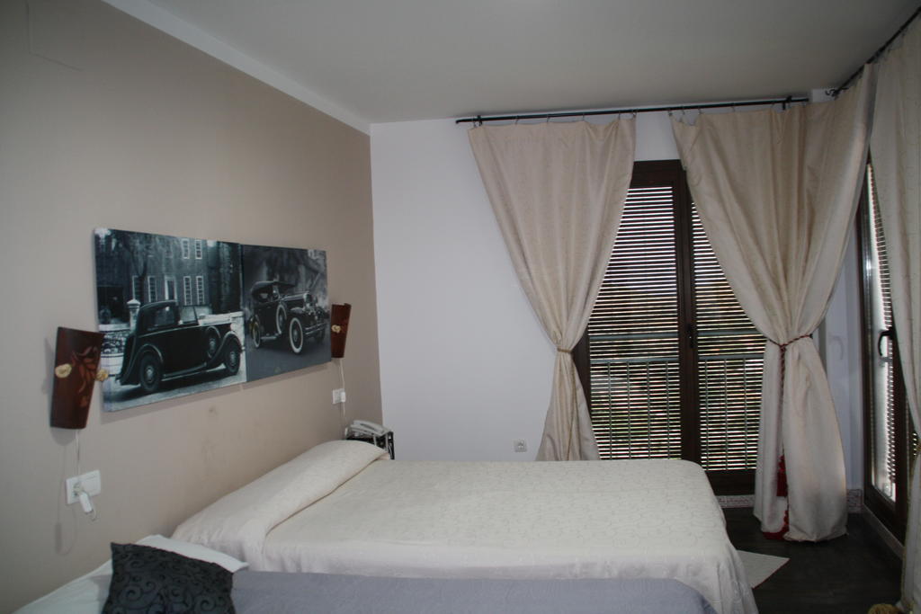 Caseria 7 Fuentes Hinojares ห้อง รูปภาพ